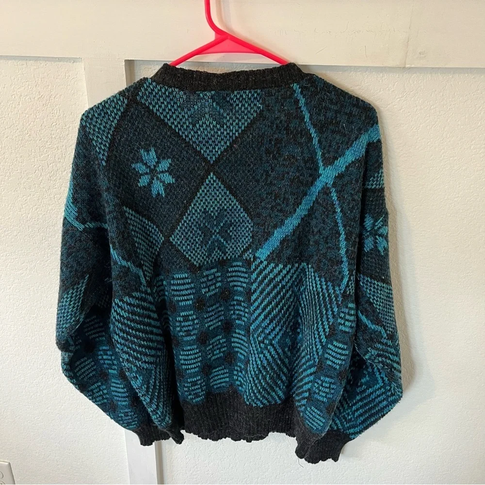 Vintage Michael Herald Men's Medium Crewneck Sweater.